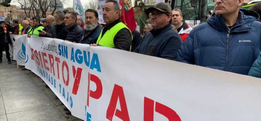 Concentracion-Trasvase-Tajo-Segura-768x576
