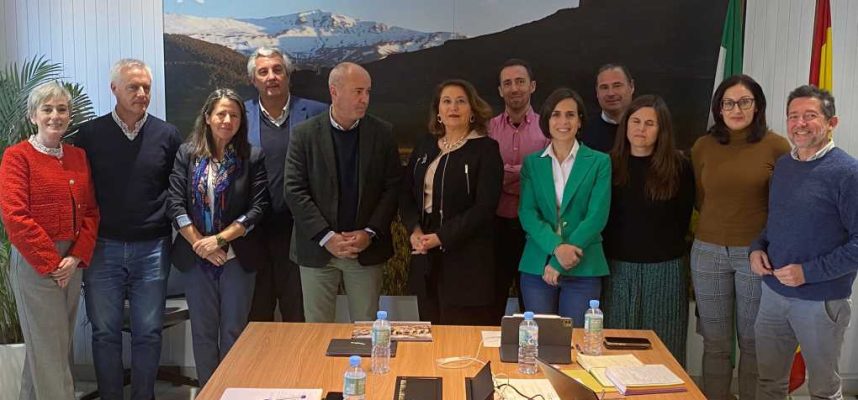 Carmen-Crespo-con-la-Agencia-Agapa