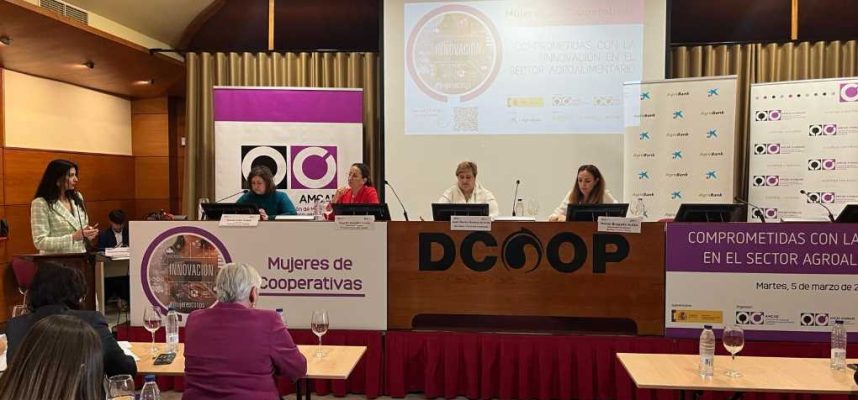 Mujeres-Cooperativas