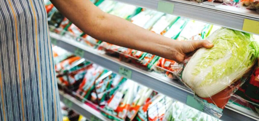 mujer-compras-supermercado