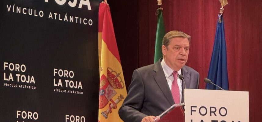 Luis Planas